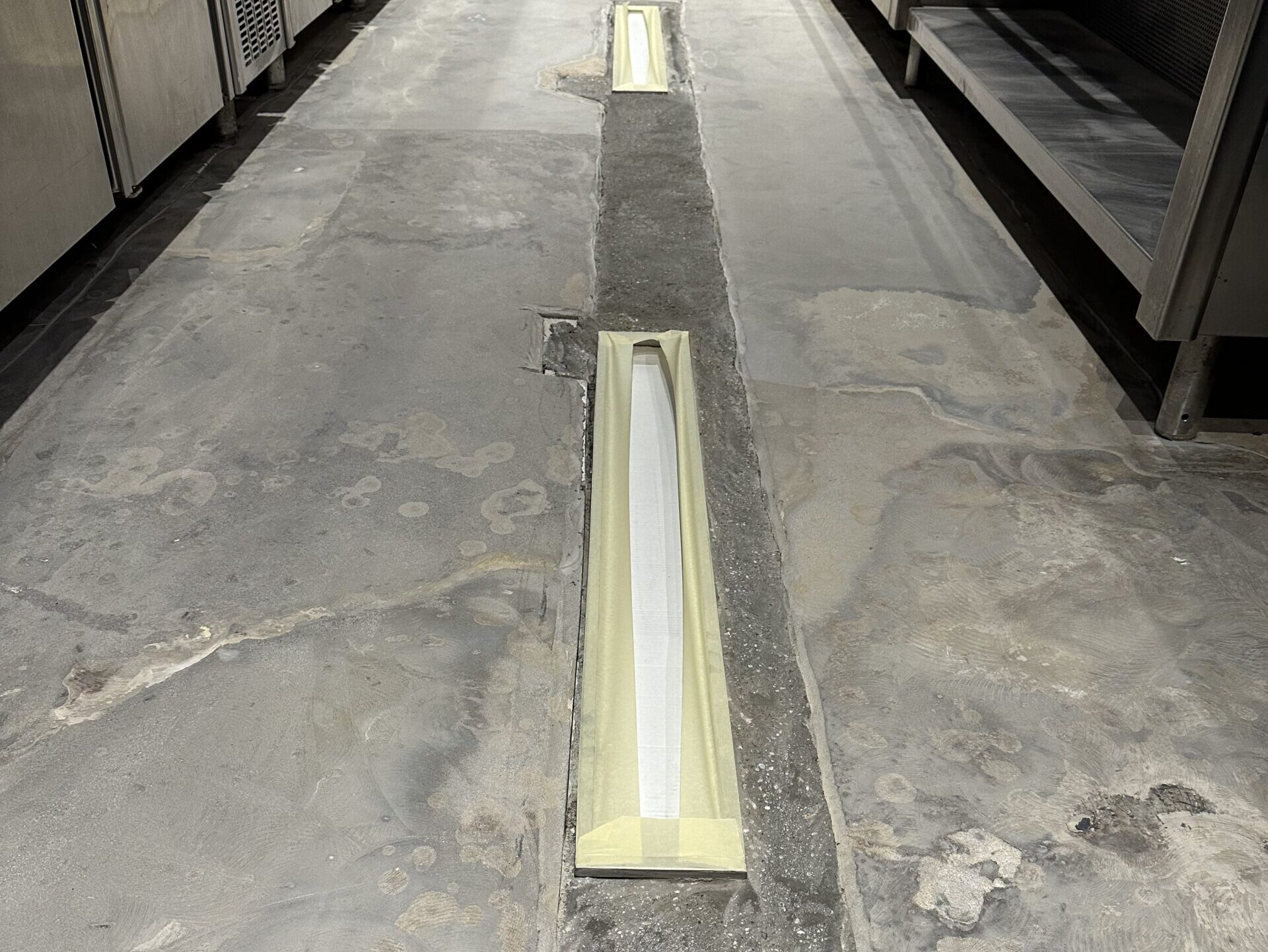 Pavimento pulid antes de la aplicación de resina