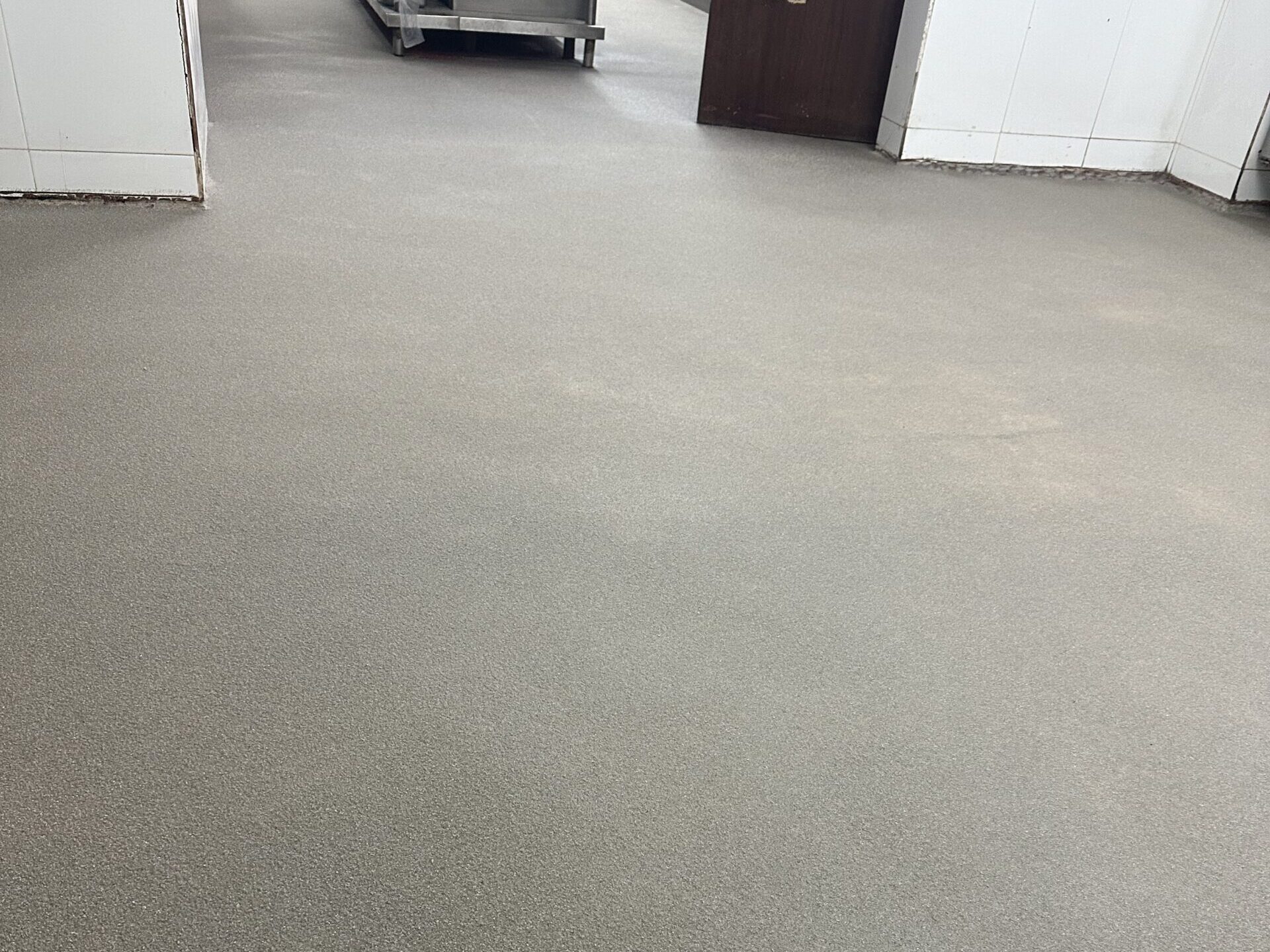 Capa de imprimación con resinas de metacrilato aplicada por la empresa